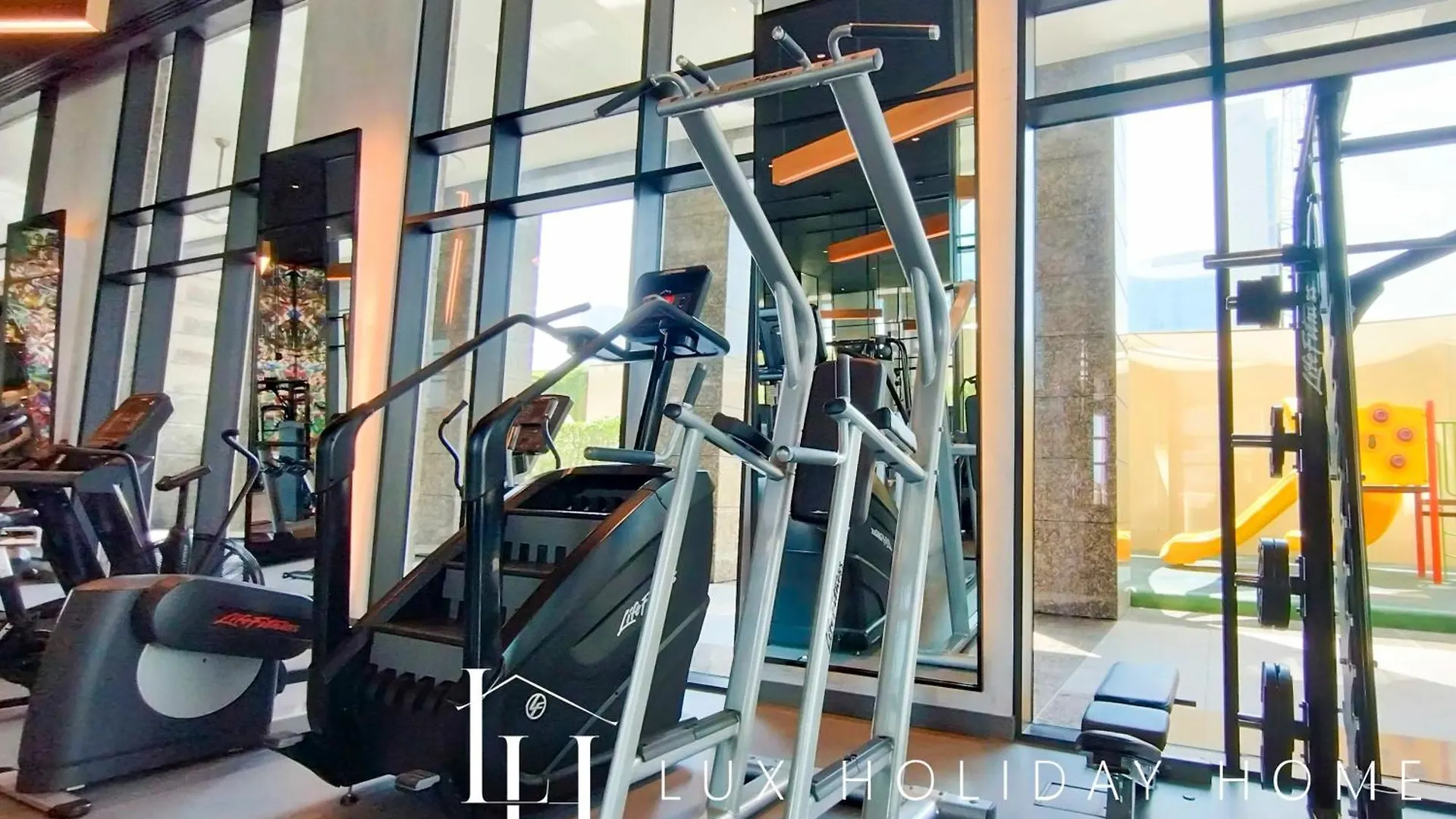 Lux The Elegant Difc Suite Dubai 0*,